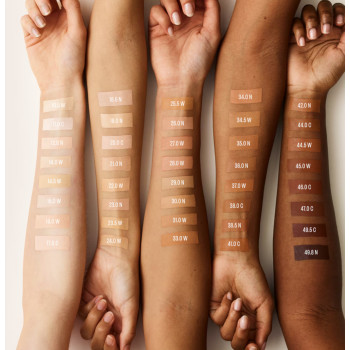 H&M тональный крем PROWEAR FLAWLESS FOUNDATION